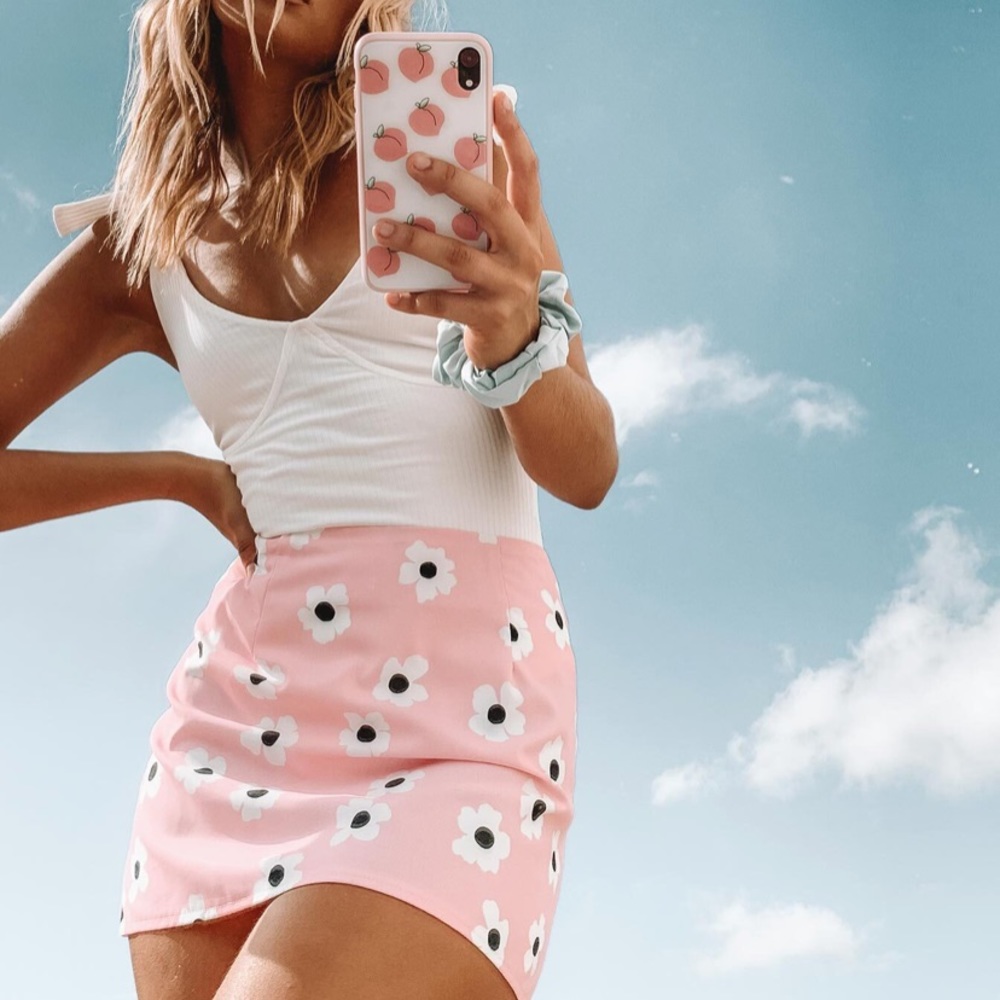 Shelly mini skirt
